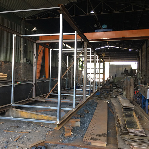 Custom fabrication and manufacture of steel structure for industrial applications